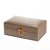 Шкатулка для украшений из эко кожи 3 отделения с зеркалом 16×10×6 см Золотистый HP-5-18GOLD